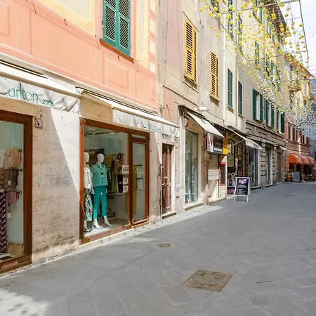 Mazzini 43 85 Mq 2b/1b & Parking * Rapallo