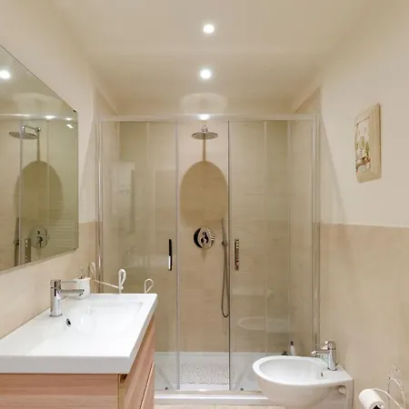 Mazzini 43 85 Mq 2b/1b & Parking Apartment *