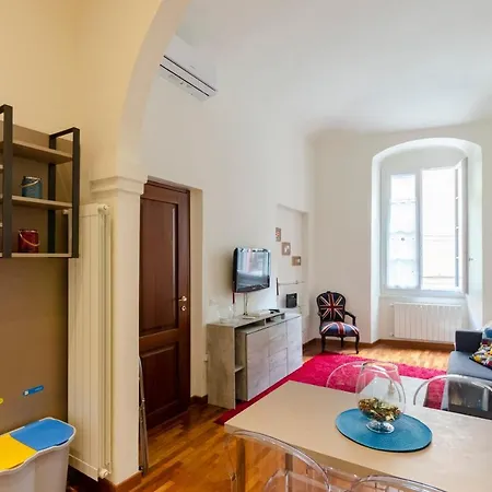 Mazzini 43, Rapallo, Apartment 85 Mq, 2B, 1B, Wi-Fi, Air Conditioning, Available On Request Private Garage At 800Mt From The Apartment At 20,00 Euro Per Night * Rapallo