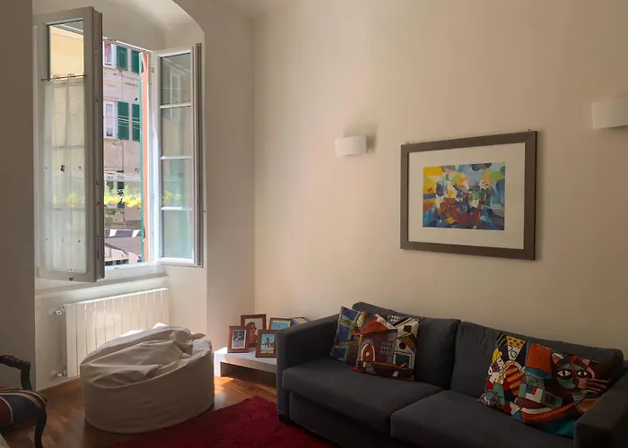 Lägenhet Mazzini 43, Rapallo, 85 Mq, 2b, 1b, Wi-fi, Air Conditioning, Available On Request Private Garage At 800mt From The At 20,00 Euro Per Night